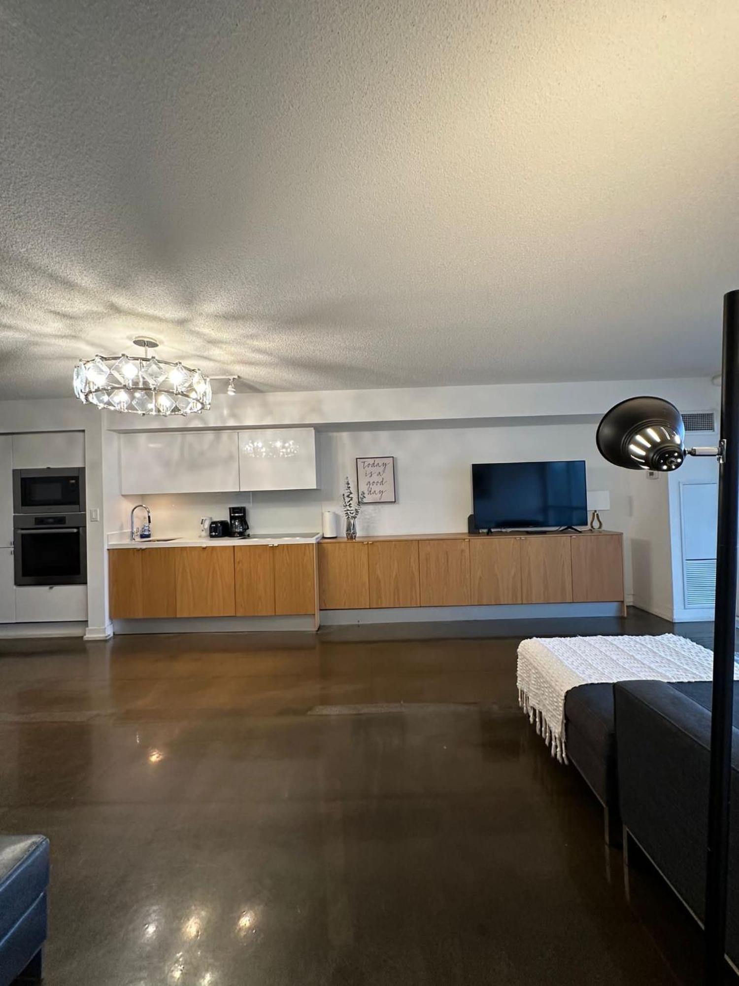 Toronto Downtown Luxurious Stylish 3 Bedroom 3 Bath 2 Balconies Near Rogers Centre Lakeview Condo Kültér fotó