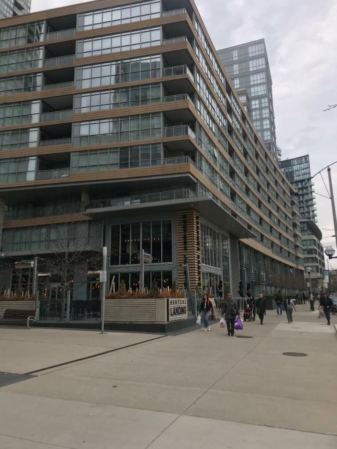 Toronto Downtown Luxurious Stylish 3 Bedroom 3 Bath 2 Balconies Near Rogers Centre Lakeview Condo Kültér fotó